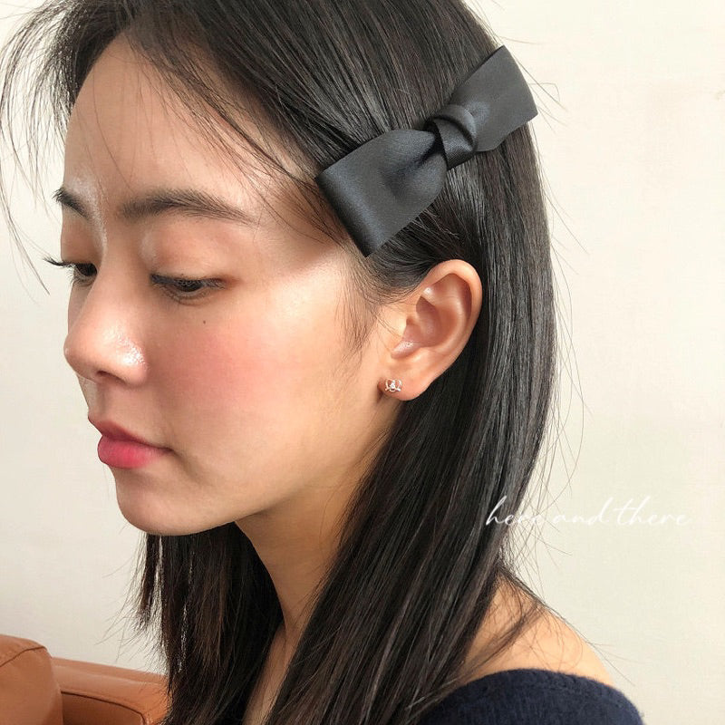 23SS716-預購-精細!925純銀耳針 韓國 可愛 鏤空 交叉 愛心 蝴蝶餅 耳環 耳釘