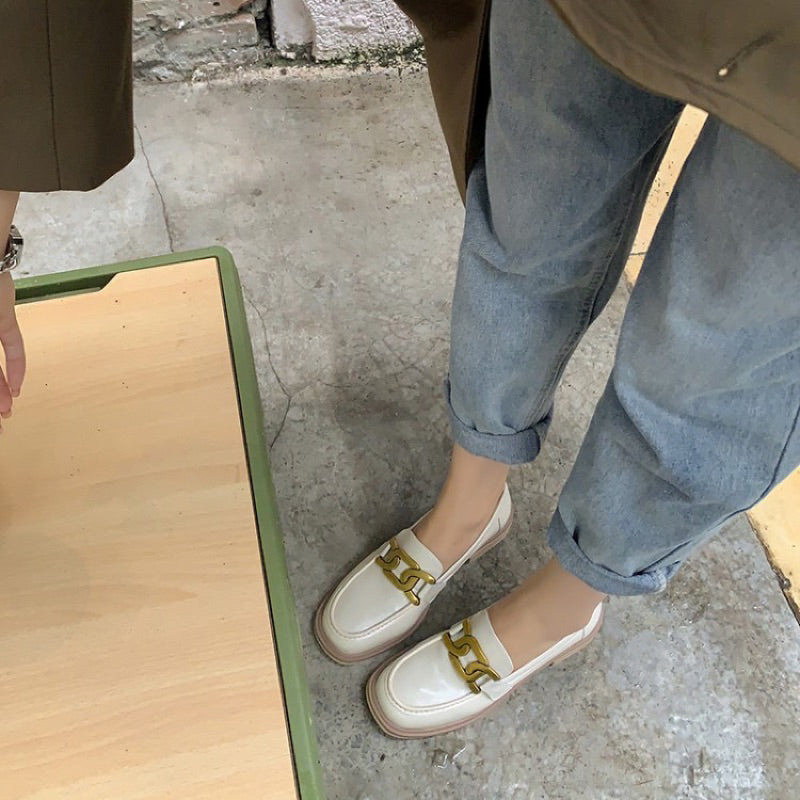 非常に汎用性が高く🔥質感も履き心地も抜群👍 h&t。ハンドメイドの本革🇫🇷スモールレザーローファー、牛革のスモールサイズシューズ、レトロなブロックヒールとローヒール、英国スタイル 23FW120