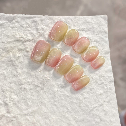 【夏日多巴胺💖】手工穿戴甲｜彩虹糖果暈染貓眼✨顯白高級感美甲貼片